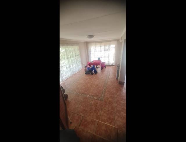4 BEDROOM HOUSE FOR SALE IN PROTEA PARK